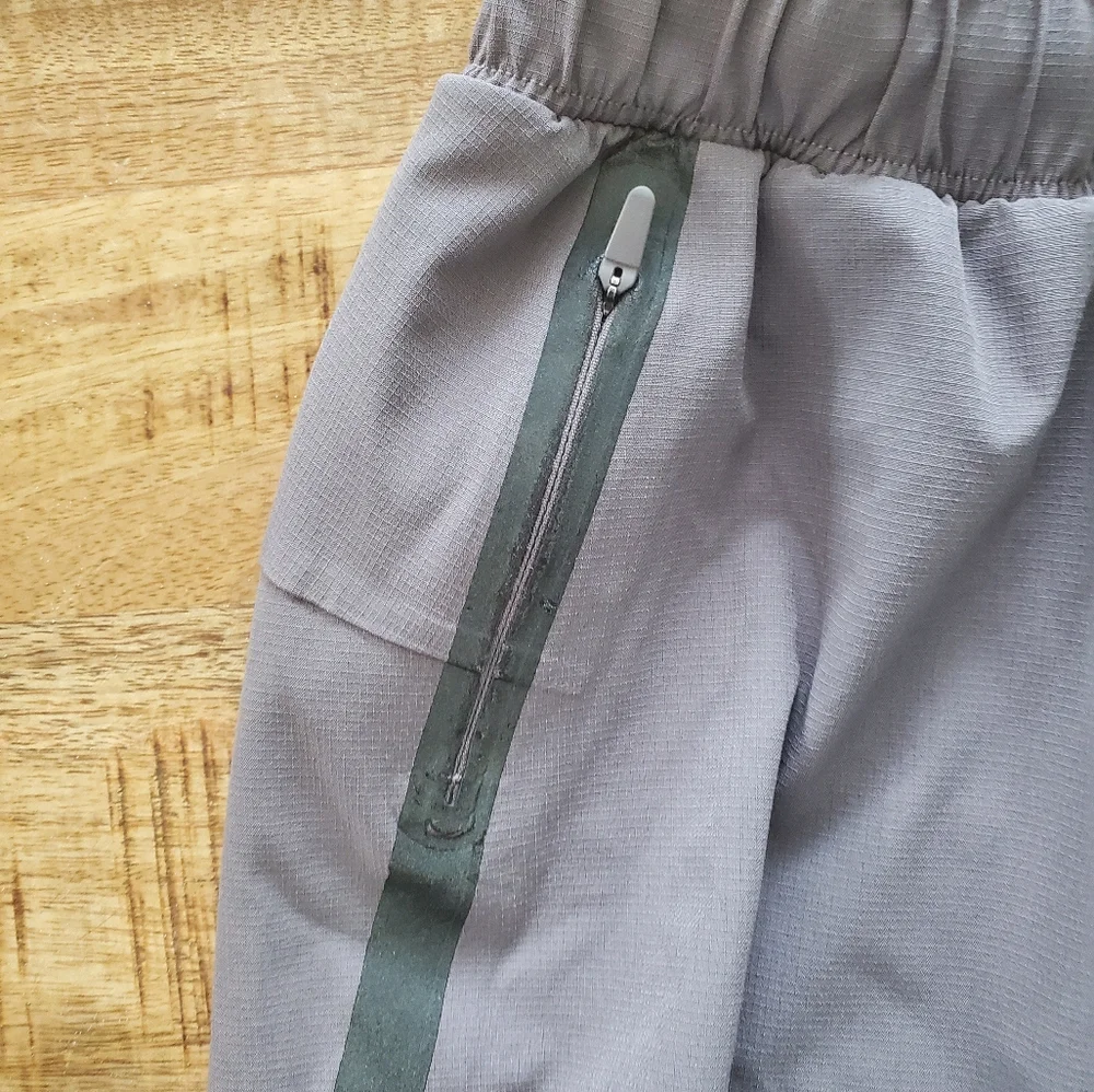 Lululemon  Lined Short 6